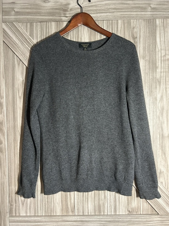 CharterClub Sweaters - Charter Club Luxury 100% Cashmere Gray Crewneck Sweater Size M